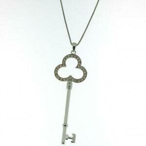 yzWG[EANZT[ WRjlbNXVo[L[bL[`[ciondolo portafortuna chiave argento zirconi collana