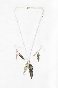 yzWG[EANZT[ s[^[Vo[E[}[tGtFNgflbNXCOZbgdonna peltro e argento effetto foglia modello collana e orecchini set