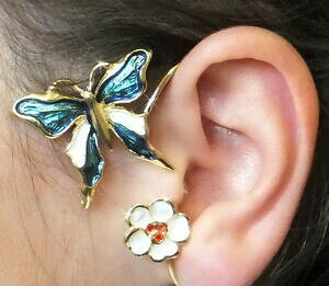 yzWG[EANZT[ WRINCOJto^tCS[ht[Gijoliko ohrklemme orecchino ear cuff farfalla fiore oro pl smalto a sinistra