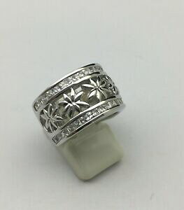 yzWG[EANZT[ oQAAW}bVtfBGG|CRj[k[FGe[bague en argent massif rhodiee et poinconee neuve en taille 54