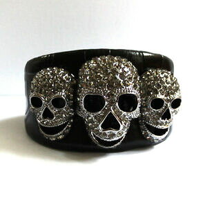 �y���������z�W���G���[�E�A�N�Z�T���[ �o�g���[�E�B���\���s���[�^�[�N���X�^���X���[�X�J�����U�[�J�t�u���X���b�gbutler e wilson peltro cristallo tre teschio leather cuff bracciale nuovo