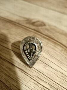 yzWG[EANZT[ gXAVGkoQJUNAW|CRGgj[Ntres ancienne bague kazak argent poincon ethnique