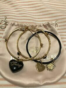 yzWG[EANZT[ W[V[N`[y_guXbgZbgjuicy couture set di braccialetti con ciondoli