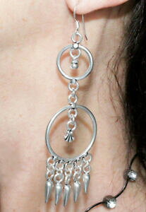 yzWG[EANZT[ u[NhCgAA[WFgy_eXh[EXAVGBe[WcBKlWvV[boucles doreilles en argent pendantes dormeuses ancien vintage 