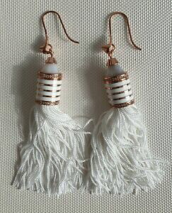 yzWG[EANZT[ GfB{SAK^zCgNX^[XVNEBYibpCOeddie borgo agata pizzo bianco cristallo smalto amp; seta con nappa orecchini msrp 325