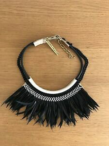 yzWG[EANZT[ tBIipNXgtFU[lbNXfiona paxton piuma collana