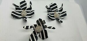 yzWG[EANZT[ Th[CS[hg[ubNzCgNX^t[NbvCOOlele sadoughi gold tone nerobianco fiore di cristallo orecchini a clip e an