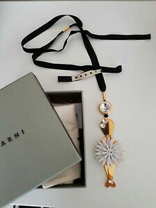 yzWG[EANZT[ }jR[irARtBI[kI[H[xmarni collana bianco fiore nuovo con etichetta