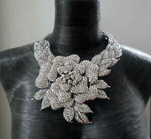 �y���������z�W���G���[�E�A�N�Z�T���[ �o�g���[�E�B���\���N���X�^���s���N�l�b�N���Xbutler e wilson trasparente cristallo rosa collana nuova