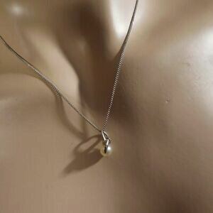 yzWG[EANZT[ RA[yfeBt^vPAWgrW[t@^CW[Be[WtFcollier pendentif perle metal plaque argent bijou fantaisie vintage femm