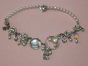 yzWG[EANZT[ hSJbeBOGbWXtXL[lbNXXe[ggcontemporanea rodrigo otazu tagliente elementi swarovski dichiarazione collana