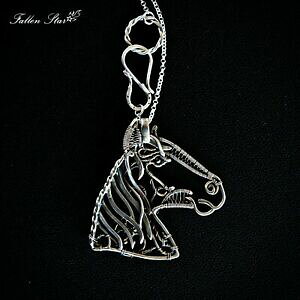 yzWG[EANZT[ rAfVuz[XC[EB[uX^[Oy_gt@CVo[nhChlbNXcavallo biadesivo ciondolo wireweave sterling e fine argento co