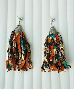 �y���������z�W���G���[�E�A�N�Z�T���[ �u�[�N���h���[���A�t�����W�A�����b�N�X�t�F�C�g���C���p���E���W���[���N���A�g���X�A��boucles doreilles a franges en wax fait main par une jeune creatrice en rdc