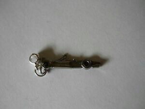 �y���������z�W���G���[�E�A�N�Z�T���[ �J���f�R���[�_�V�������R���t���u���X���b�g�x�����b�N�s���G���e�t�B�b�gcarro de corrida charme w25 com furo 5mm bracelete berloque pingente fit