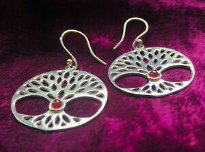 �y���������z�W���G���[�E�A�N�Z�T���[ �V���o�[���b�L�c���[�I�u���C�t�t�b�N�C�������O���b�h�K�[�l�b�g�{�z�����E�[�}��silver plated albero della vita gancio orecchini amp; rosso granatoboho, unica donn