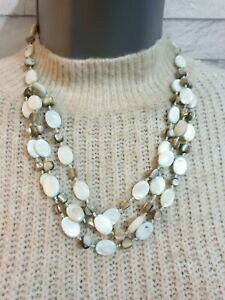 【送料無料】ジュエリー・アクセサリー マルチストランドホワイトシェルネックレスビーズジュエリーボヘミアンmulti strand dichiarazione collana guscio bianco perline bigiotteria bohemian