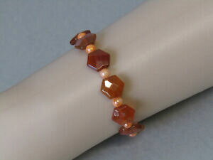 yzWG[EANZT[ IWAK^}U[Iup[uXbgr[YT}[arancione agata gemme esagonale con madreperla bracciale con perlineestate