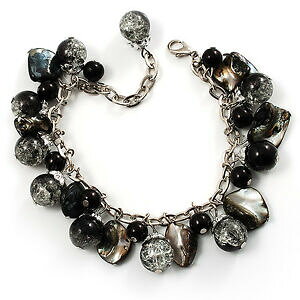 yzWG[EANZT[ VFubNOXr[YuXbg`[Vo[g[guscio in vetro nero e perline bracciale con charm tono argento