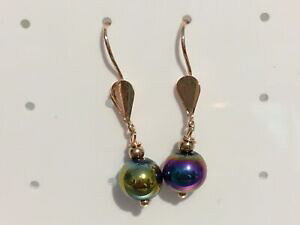 yzWG[EANZT[ w}^Cgr[YCO[YS[hbLX^[OVo[C[C[magnetico ematite perline orecchini con rose gold plated sterling silver ear fili