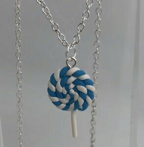 【送料無料】ジュエリー・アクセサリー ツイストロリポップホワイトペンダントsmall blu twist lollipop ciondolo bianco h500 18 in ca 4572 cm catena lunga kawaii fun