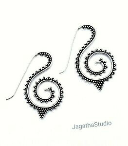 yzWG[EANZT[ GXjbN{zr[eBtX[hbguXVo[COetnico boho bellissimo swirl dots orecchini dargento in ottone