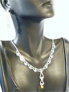 yzWG[EANZT[ {ZbglbNXCOCXg[Zbgw0105 collana amp; orecchini a lobo set set con strass