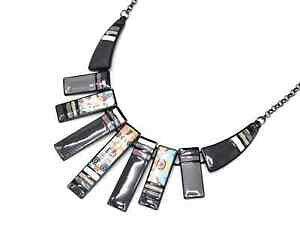 yzWG[EANZT[ RA[vXgyfeBt}`oXOX`[tyCY[cc1861e collier plastron pendentif multi barres email gris motif paisley et