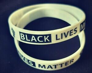 �y���������z�W���G���[�E�A�N�Z�T���[ �u���b�N�G�X�^�[�u���X���b�g�z���C�g�u���X���b�gvite nero questione braccialetto impressa 10x bianco braccialetto