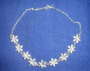 yzWG[EANZT[ veB`xbgVo[fCW[`F[t[lbNXpretty tibetan silver daisy chain fiore collana