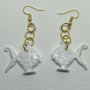 yzWG[EANZT[ zCgGWFtBbVK{[y_gCOZ`tbNbianco angel fish gum ball ciondolo orecchini 6 cm di lunghezza ganci di colore oro