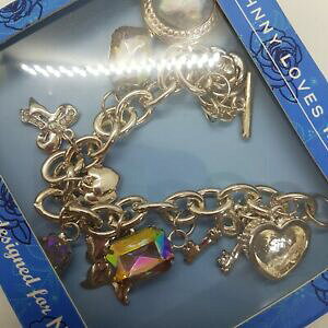 yzWG[EANZT[ Wj[`[Vo[g[t[n[go^C[W[uXbgjohnny loves rosie bracciale con charm luccicante tono argento fiore cuore valentine