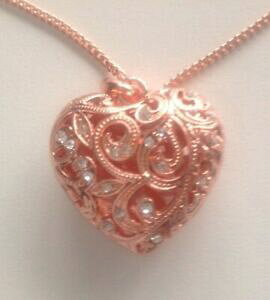 yzWG[EANZT[ [YS[hg[q[gtBIlbNXrose gold tone calore collana fiorelli