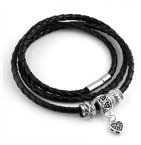 yzWG[EANZT[ bvAEhBe[WubNuXbg`[n[g`[avvolgente bracciale da donna vintage nero vera pelle charms cuore fascino