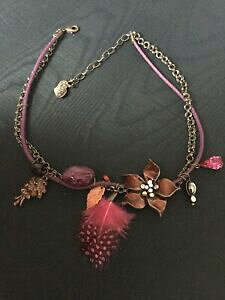 yzWG[EANZT[ WGvt[lbNXcollana con fiore julieprs fatto a mano