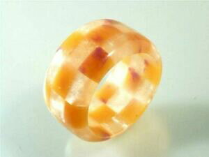 yzWG[EANZT[ uXbguXbgp[zCgnj[60s bracciale braccialetto in linguaggio perl bianco e miele lucite