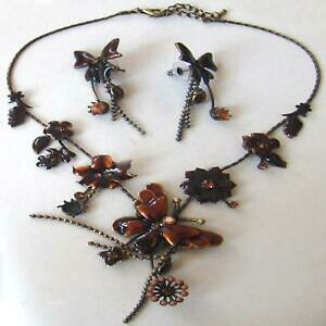 yzWG[EANZT[ go[jbV^lbNXCONX^parure retro metallo brunito collana e orecchini fiori farfalle cristalli 522