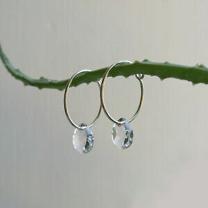 yzWG[EANZT[ NX^XtXL[hbvVo[X^[OCOT[NhbvE[}piccoli cristalli swarovski a goccia argento sterling orecchini a cerchi