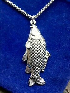 �y���������z�W���G���[�E�A�N�Z�T���[ �o�b�O�s�[�`�t�B�b�V���s���[�^�[�V���o�[�y���_���g�l�b�N���Xcarpa comune collana con pendente dargento peltro con sacchetto regalo, i pesci pesca angler