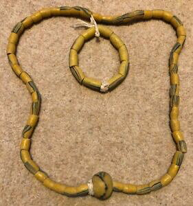 yzWG[EANZT[ lbNXK[jACR[h}b`OuXbgcollana con cordone ghaniain e corrispondenza braccialetto giallo e verde nuovo