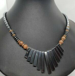 yzWG[EANZT[ RA[t@^CW[XfN[Be[WAw}^Cgcollier fantaisie ras du cou vintage en hematite refs51