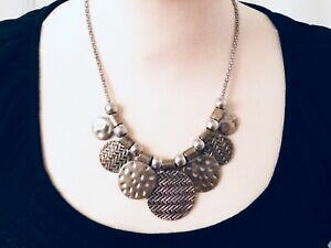 yzWG[EANZT[ uhVo[WG[lbNX^fBXNdichiarazione nuovo di zecca favolosa collana argento bigiotteria con dischi in metallo