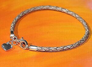yzWG[EANZT[ CxCA[gx[WU[Vo[X^[O`[n[guXbgdonna 3mm beige in pelle amp; argento sterling charm cuore braccialetto da lyme bay
