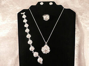 yzWG[EANZT[ sNt[Vo[bLlbNXCOuXbgTCYOZbgfiore stilizzato rosa argento placcato collana, orecchini, bracciale, anello taglia