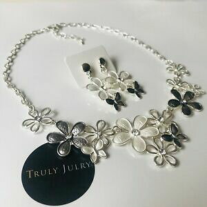 yzWG[EANZT[ fUCi[Vo[t[Yo^tCfUClbNXCOZbguk donna designer argento fiori e farfalla design collana e orecchini set