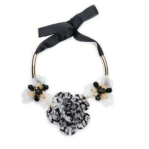 yzWG[EANZT[ lbNXt117 bold collana grande bianco e nero fiore