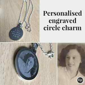 yzWG[EANZT[ JX^eLXgCNVVT[Ny_gv[gfoto personalizzate testo incisi cerchio ciondolomatrimonio compleanno regalo