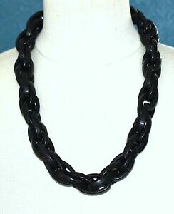 yzWG[EANZT[ RA[AWvXeBNm[AK^[collier en resine plastique noire agatha