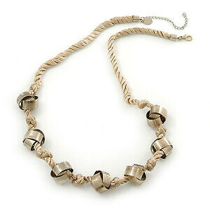 【送料無料】ジュエリー・アクセサリー ベージュシルクコードネックレスロングメタルボールlong metal palla su beige seta cord collanalunghezza 72cm estensione 7cm