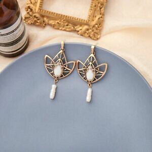 【送料無料】ジュエリー・アクセサリー イヤリングアートバタフライホワイトバロックパールorecchini arte nuovo a perno insetti farfalla perle barocco bianco xx38