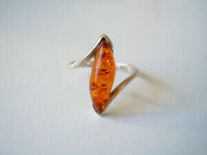 yzWG[EANZT[ Vo[X^[OOAo[nj[925 argento sterling anello con un forma allungata miele ambra 2,1 g tg 56